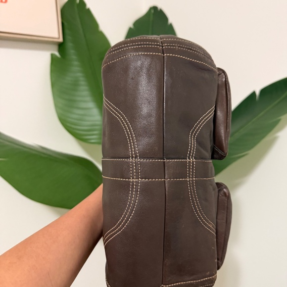 Authentic Vintage Coach Leather Bag - Picture 4 of 6